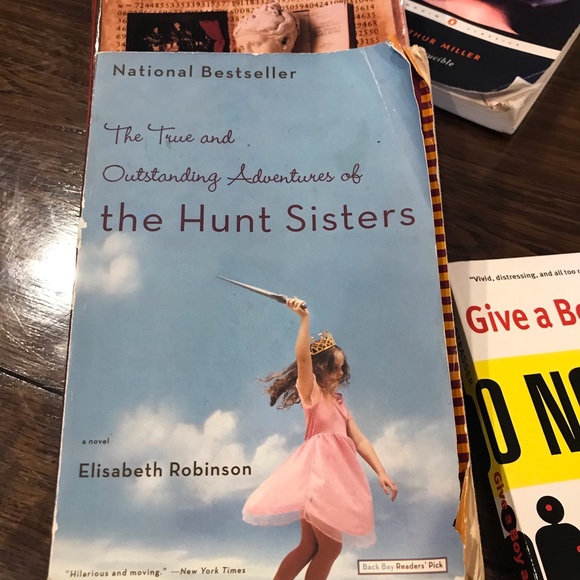 SIX SOFT COVERED BOOKS - Picture 8 of 12